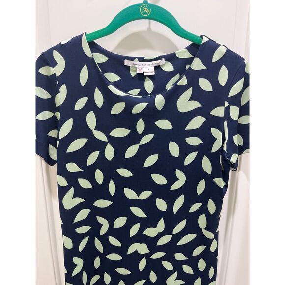 Diane Von Furstenberg Reina Silk Blue Green Leaf Print Boat Neck Mini Dress Sz 6 - Picture 2 of 7